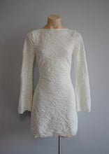 Cargar imagen en el visor de la galería, Vestido “Wave”
