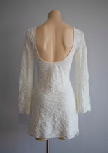 Cargar imagen en el visor de la galería, Vestido “Wave”
