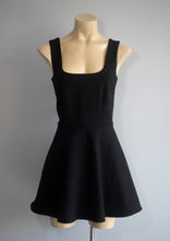 Cargar imagen en el visor de la galería, Vestido “Nati”

