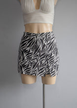Cargar imagen en el visor de la galería, Falda short "Luanda"
