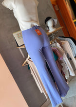 Cargar imagen en el visor de la galería, Flare pants
