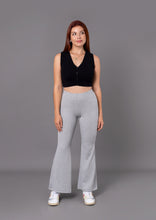 Cargar imagen en el visor de la galería, Flare pants
